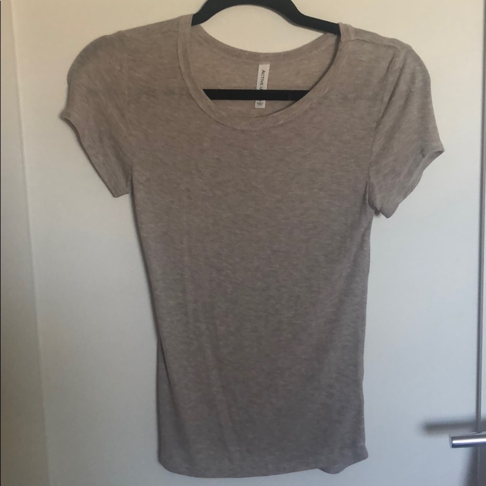 Active USA round neck tee